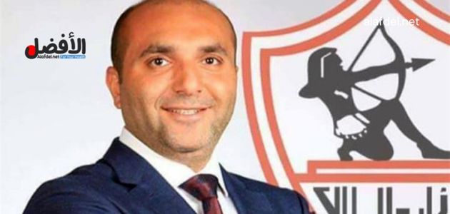 صورة بها رجل الأعمال هاني العتال وبجواره شعار نادي الزمالك ضمن الحديث عن من هو هاني العتال ويكيبيديا؟