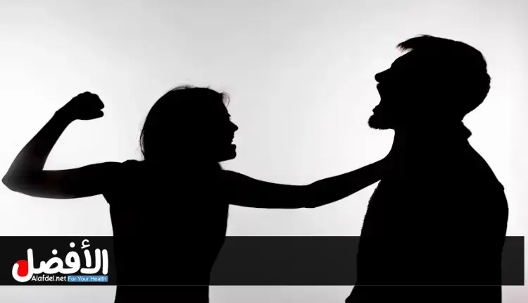 كيف تتعامل مع امرأة نرجسية بعد الانفصال