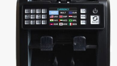 ماكينات عد النقود وكشف التزوير