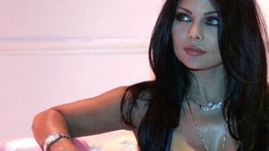 صورة بها الفنانة هيفاء وهبي ضمن الحديث عن سكس هيفاء وهبي كامل