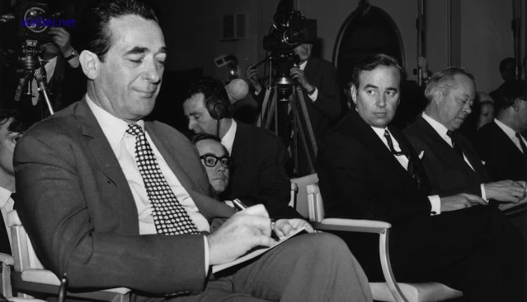 Robert Maxwell Espionage