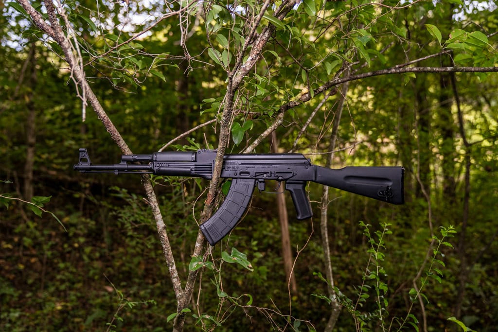 تصنيع بندقية AK-47