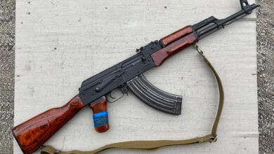تصنيع بندقية AK-47