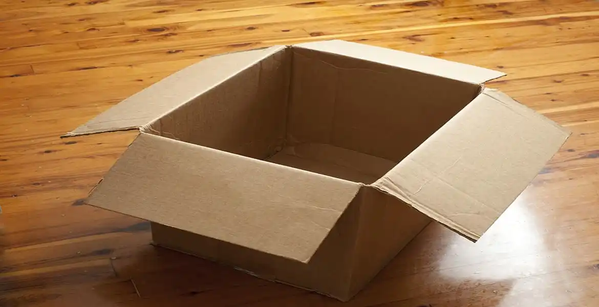 Empty cardboard boxes for sale in New Cairo
