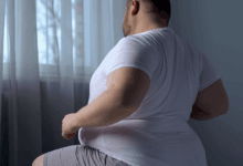 لماذا تتجمع الدهون في البطن والأرداف؟