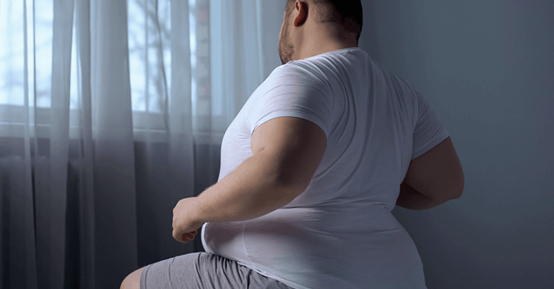 لماذا تتجمع الدهون في البطن والأرداف؟